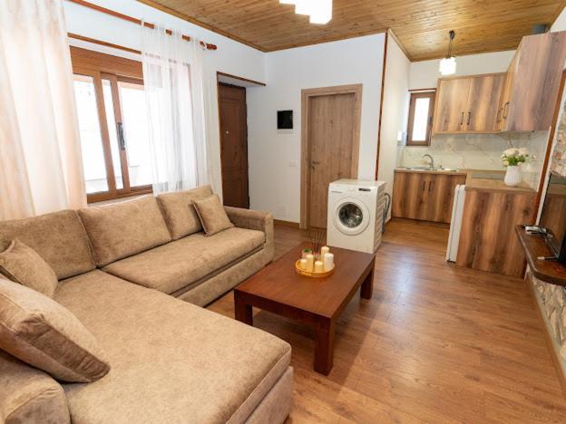 Roel Apartments Saranda Extérieur photo