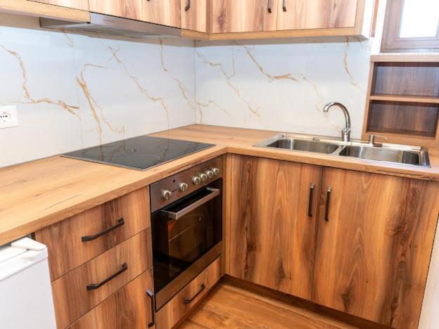 Roel Apartments Saranda Extérieur photo