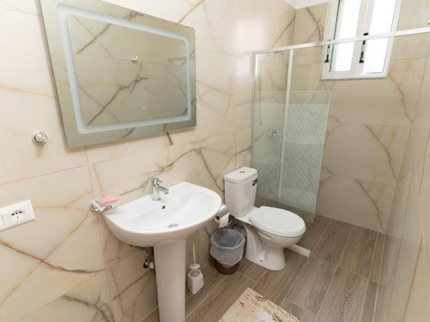 Roel Apartments Saranda Extérieur photo