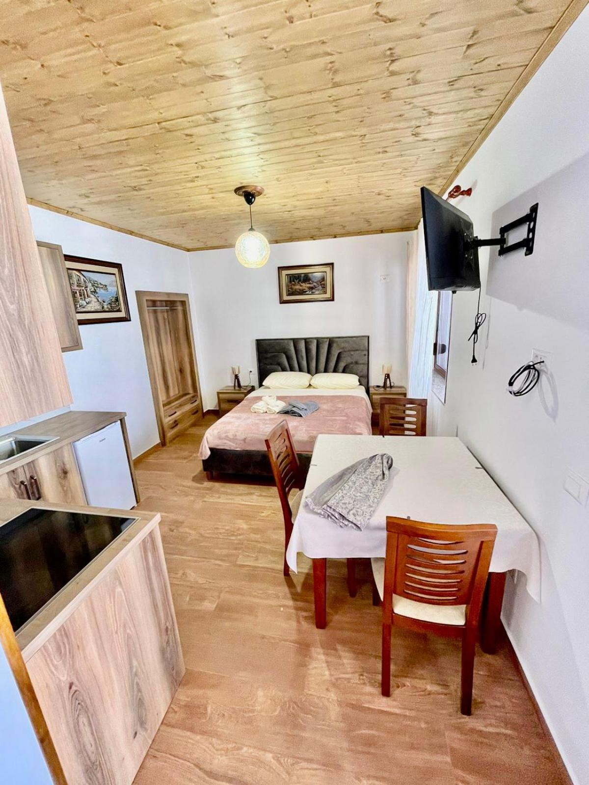 Roel Apartments Saranda Extérieur photo