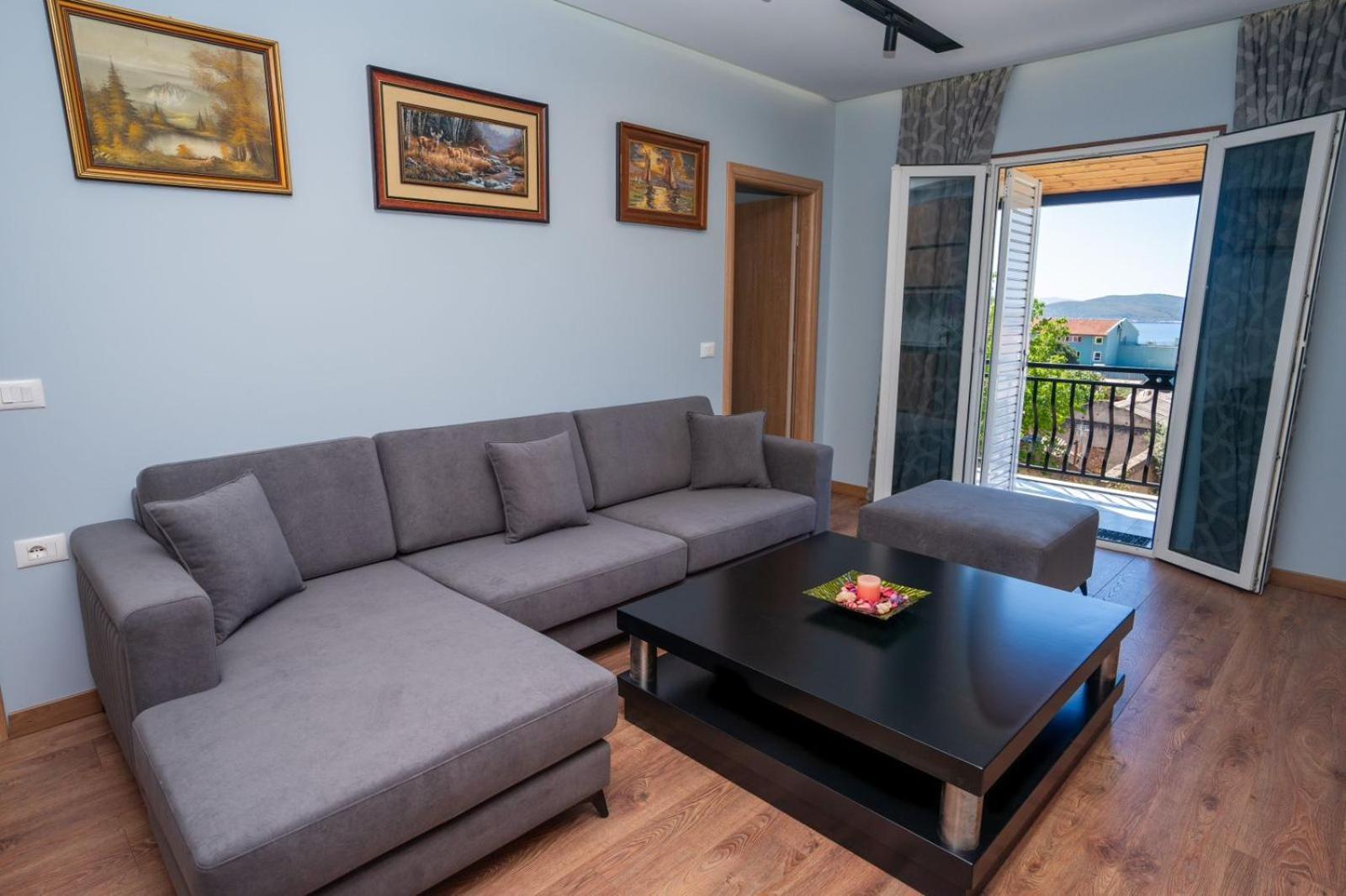Roel Apartments Saranda Extérieur photo