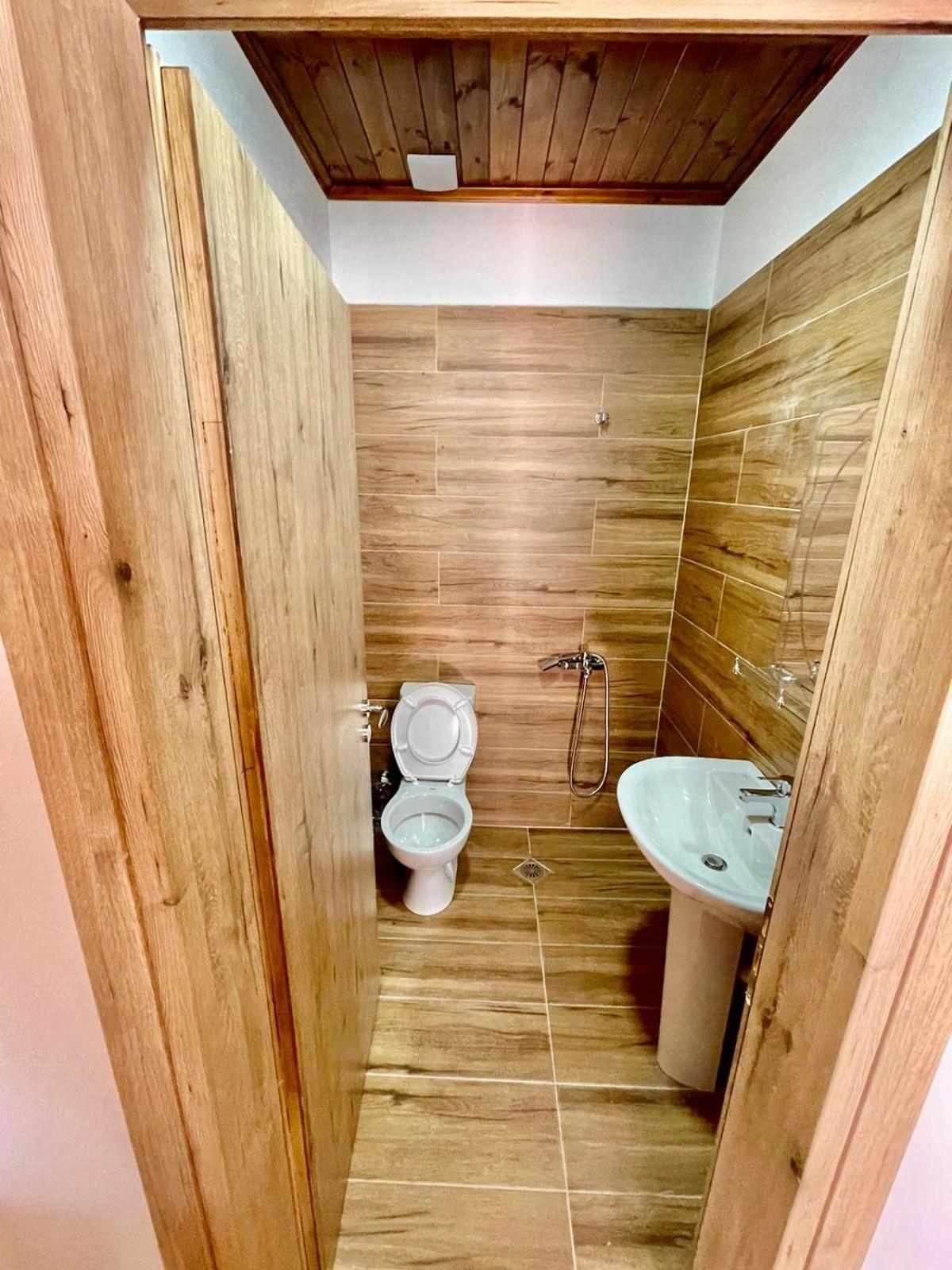 Roel Apartments Saranda Extérieur photo